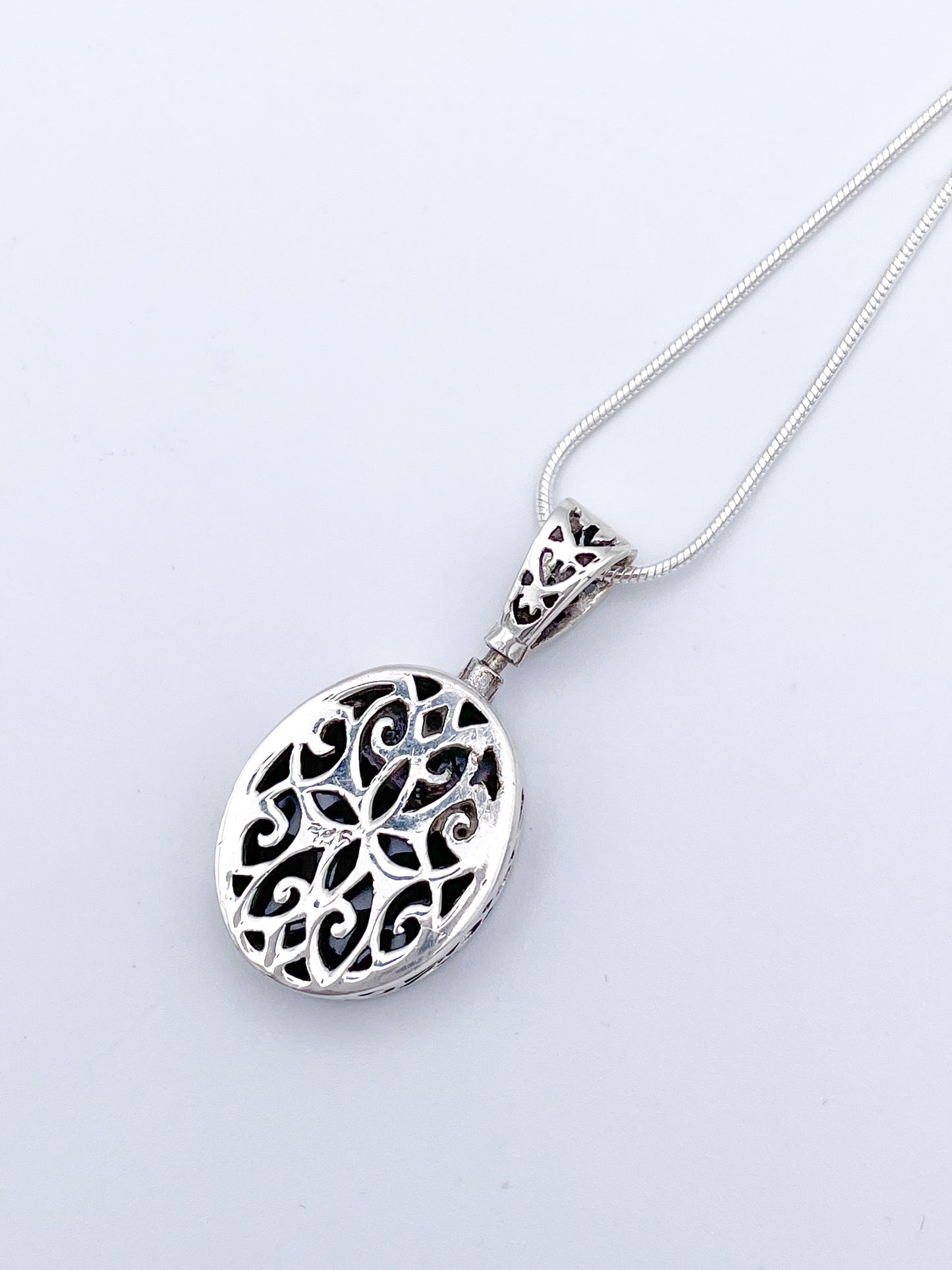 Black onyx Flip Filigree Pendant - Solid Sterling Silver