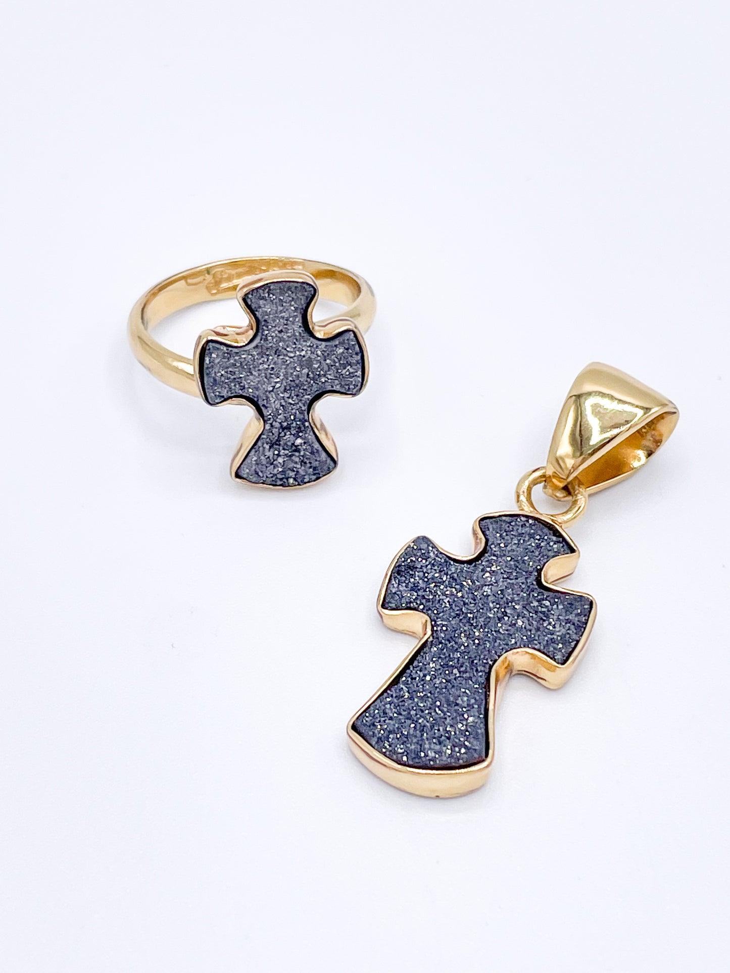 Black Druzy Dainty Cross Adjustable Ring - Alchemia