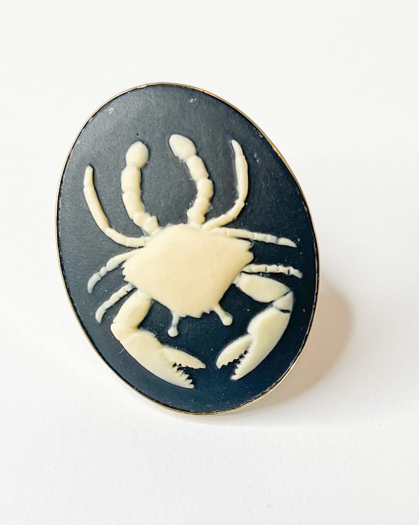 Cameo Crab Adjustable Ring- Alchemia