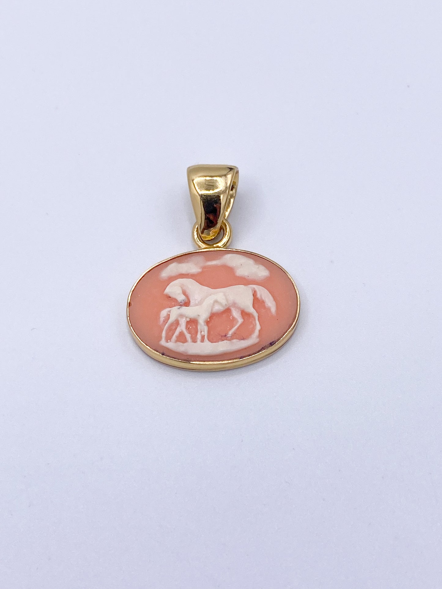 Mare and Child Mini Cameo Pendant - Alchemia