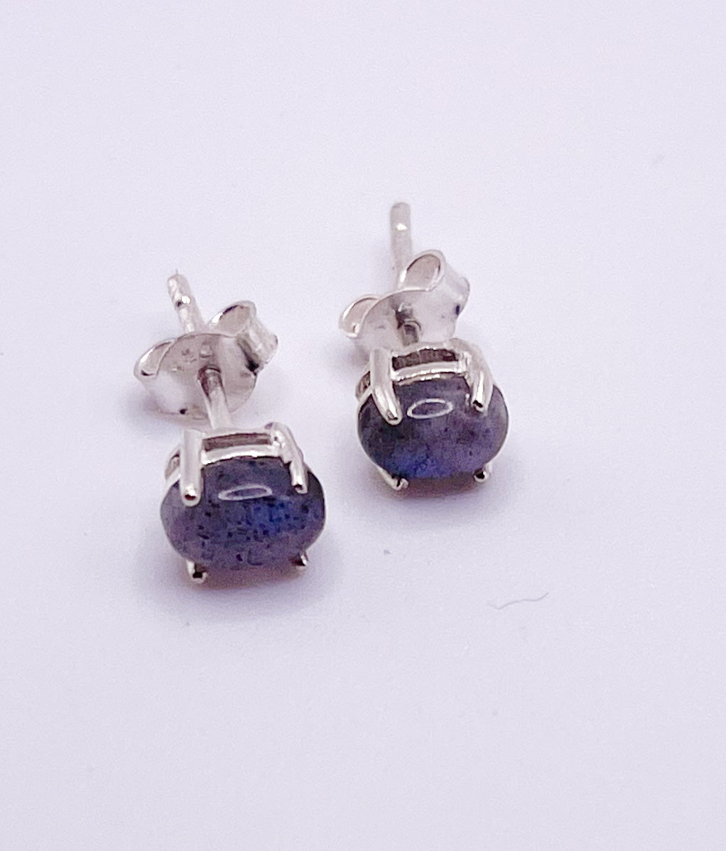 labradorite Dainty Prong Studs-Solid sterling Silver