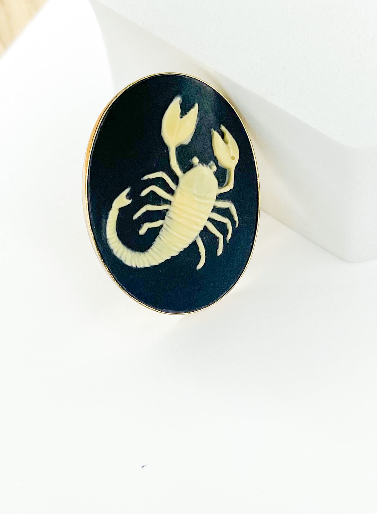 Cameo Scorpion Adjustable Ring- Alchemia