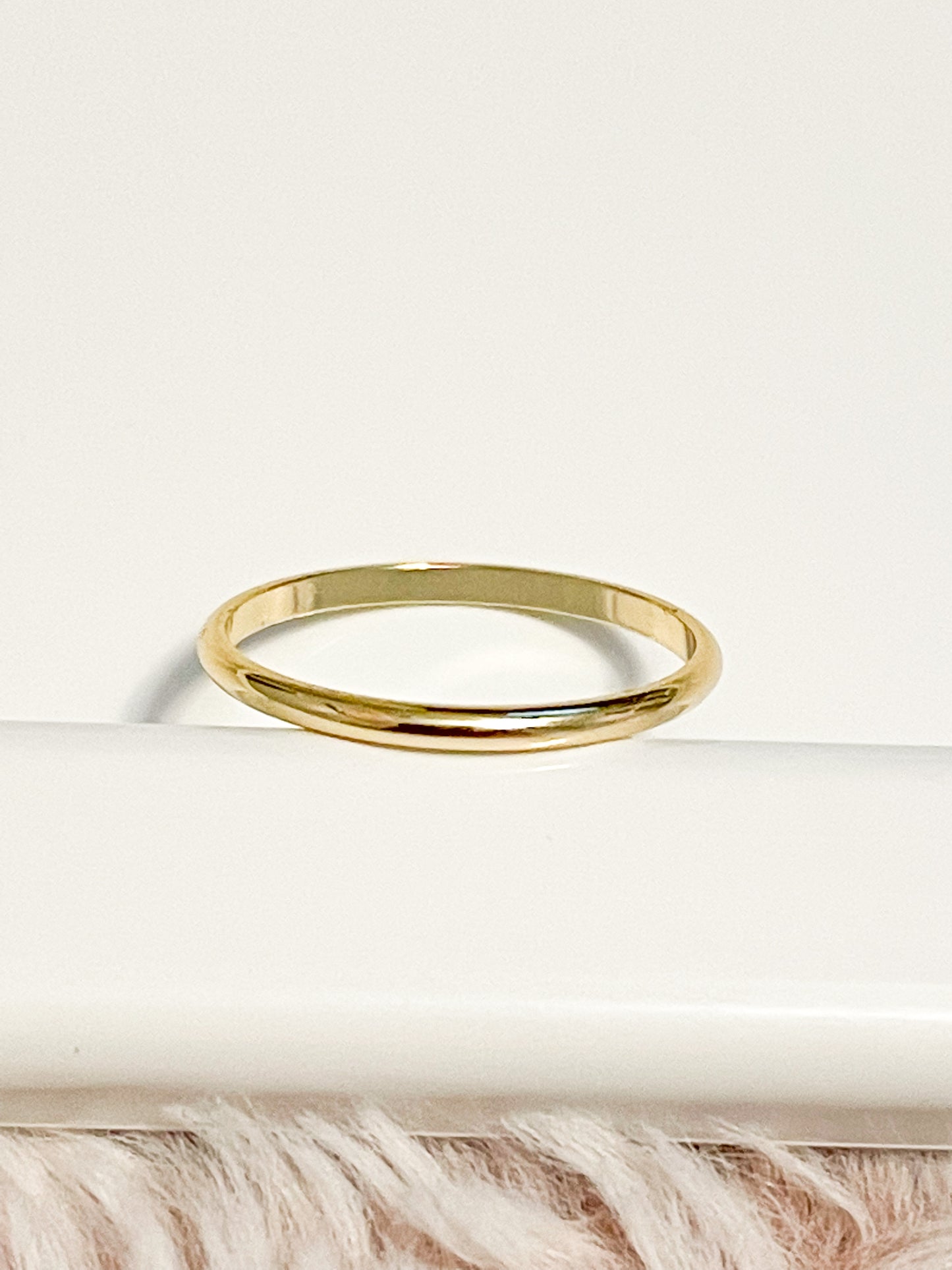 Sleek Simple Size 6.5 Band - 18k gold filled