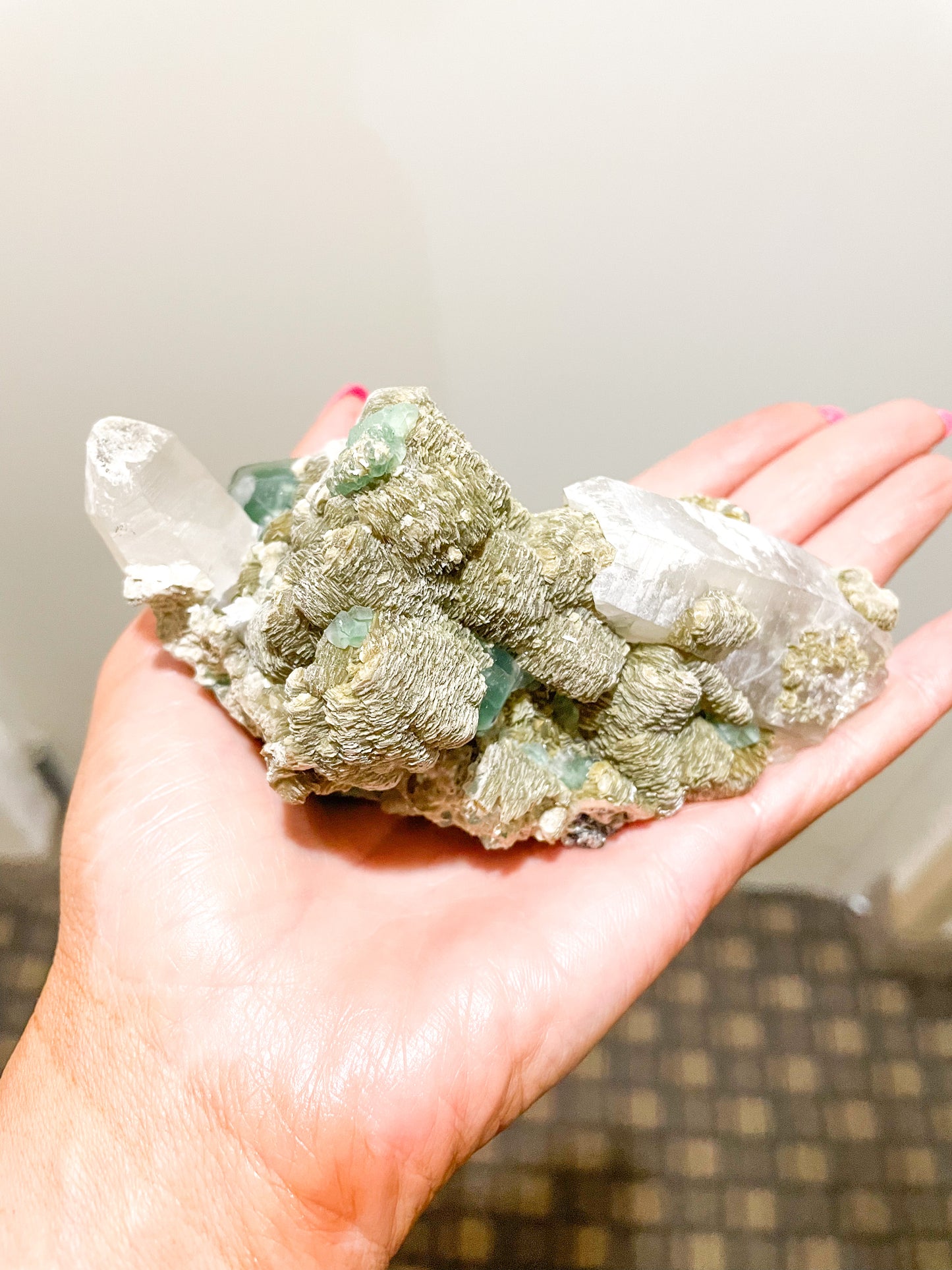 Fluorite Quartz Muscovite raw stone