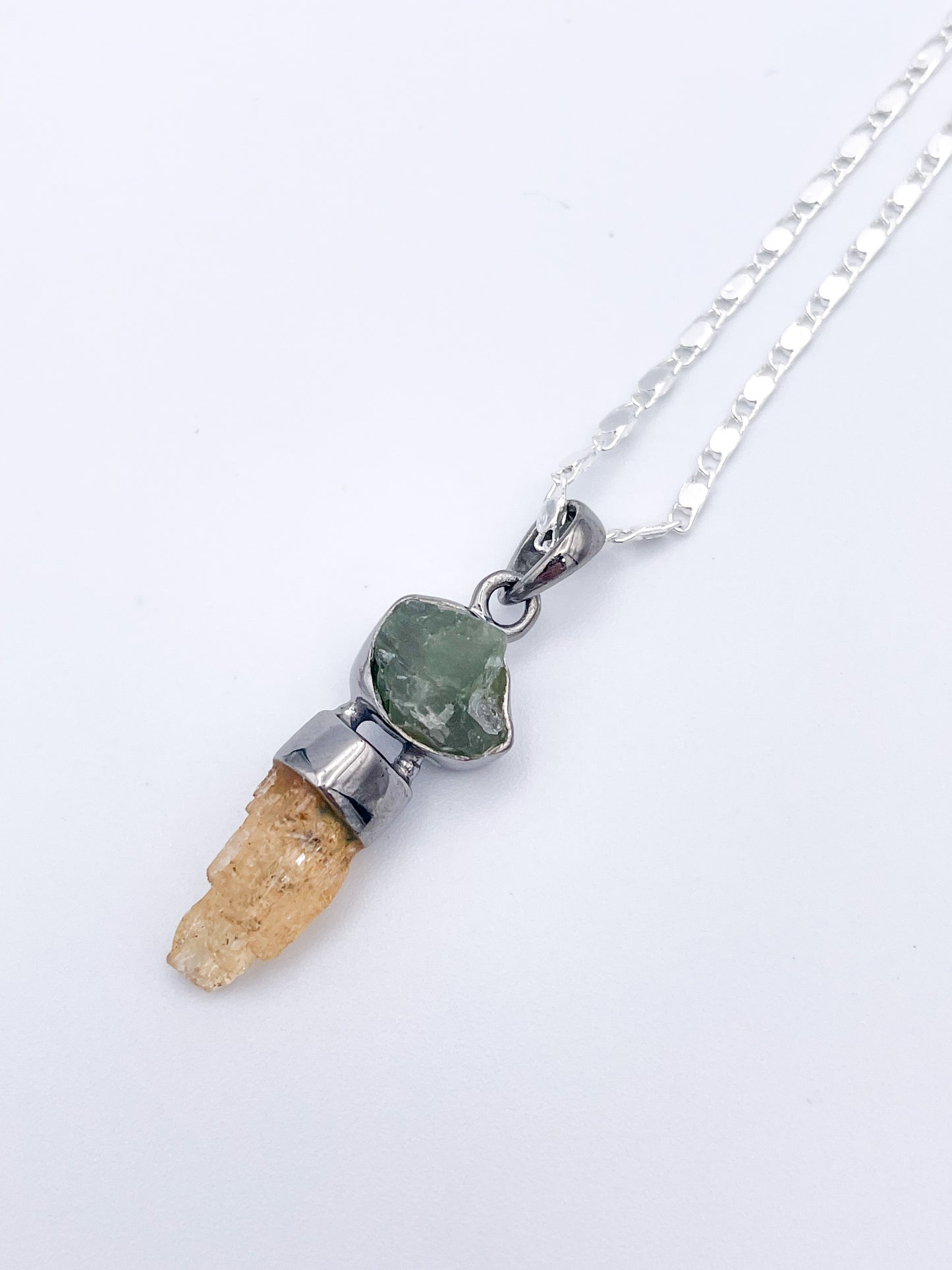 Double Stone Edgy Pendant