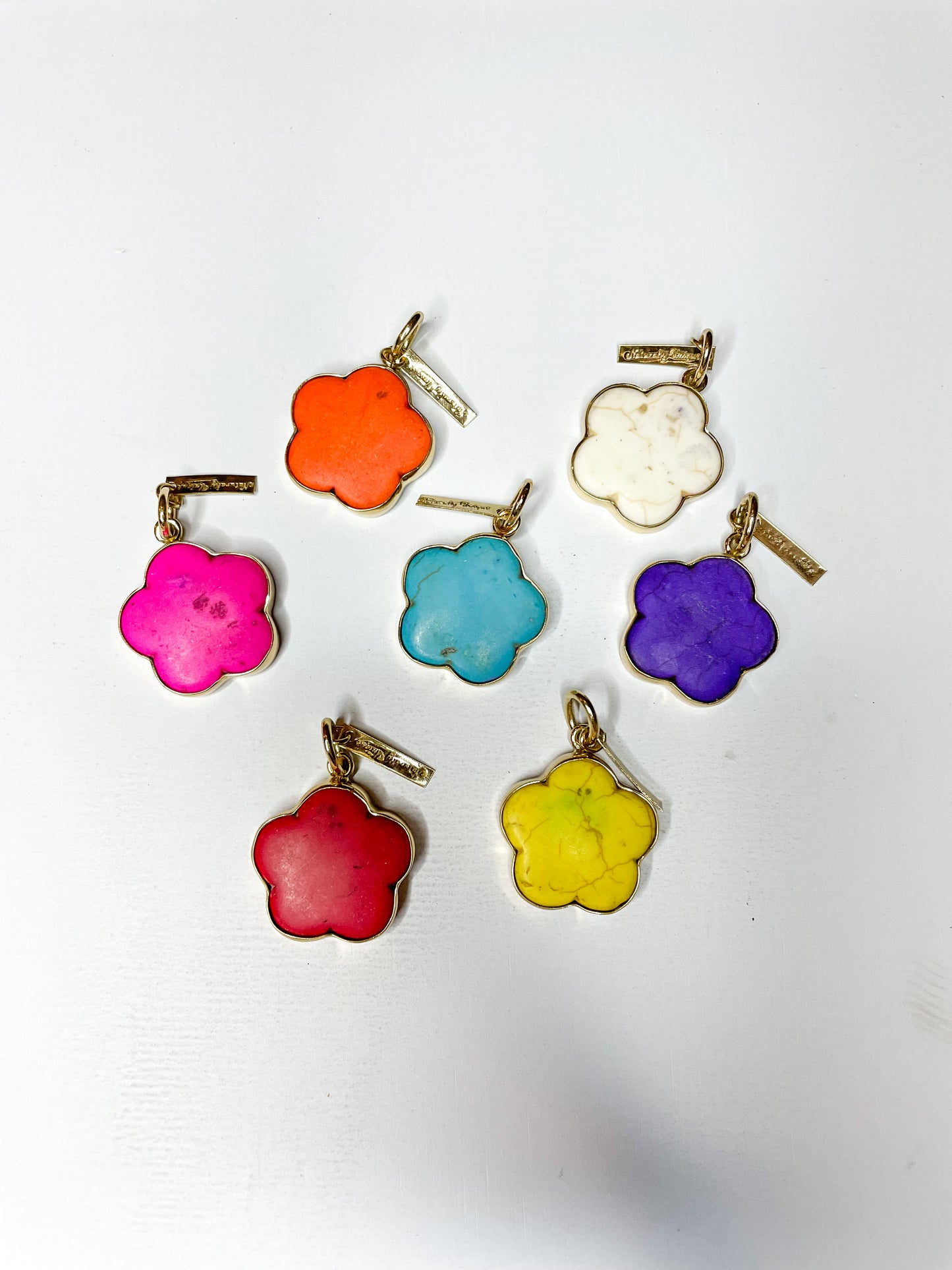 Howlite Flower Pendant  - Alchemia