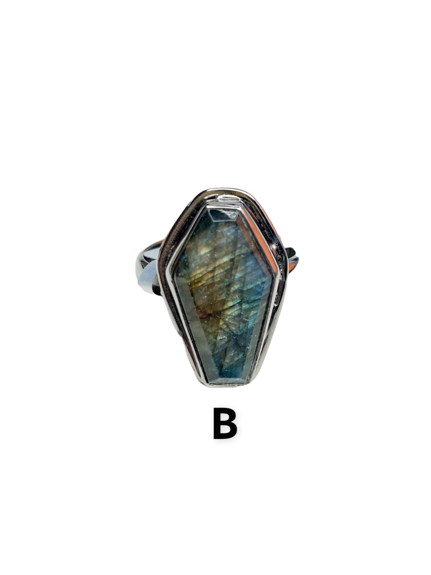 Labradorite Coffin W Lip Rings - SSS