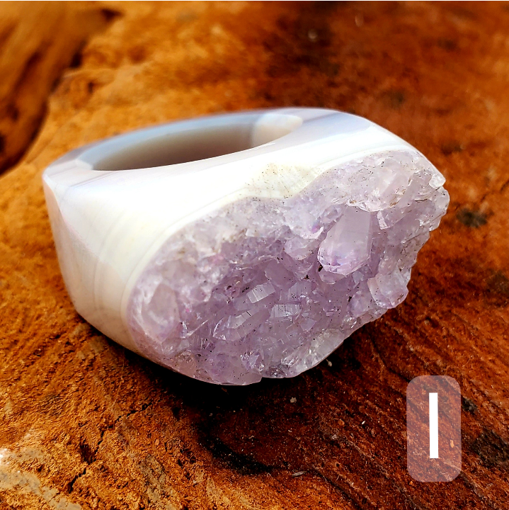 Holy Rocks Size 8