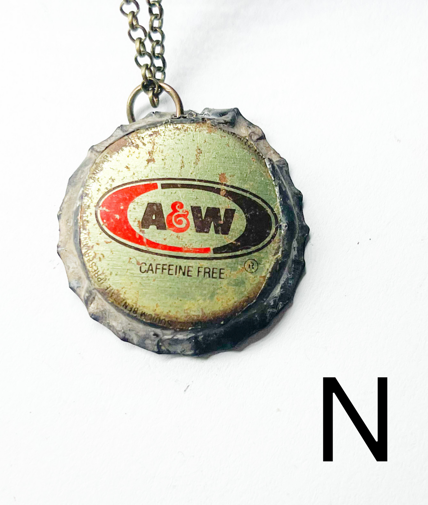 Bottle Cap Grunge Pendants-Grunge