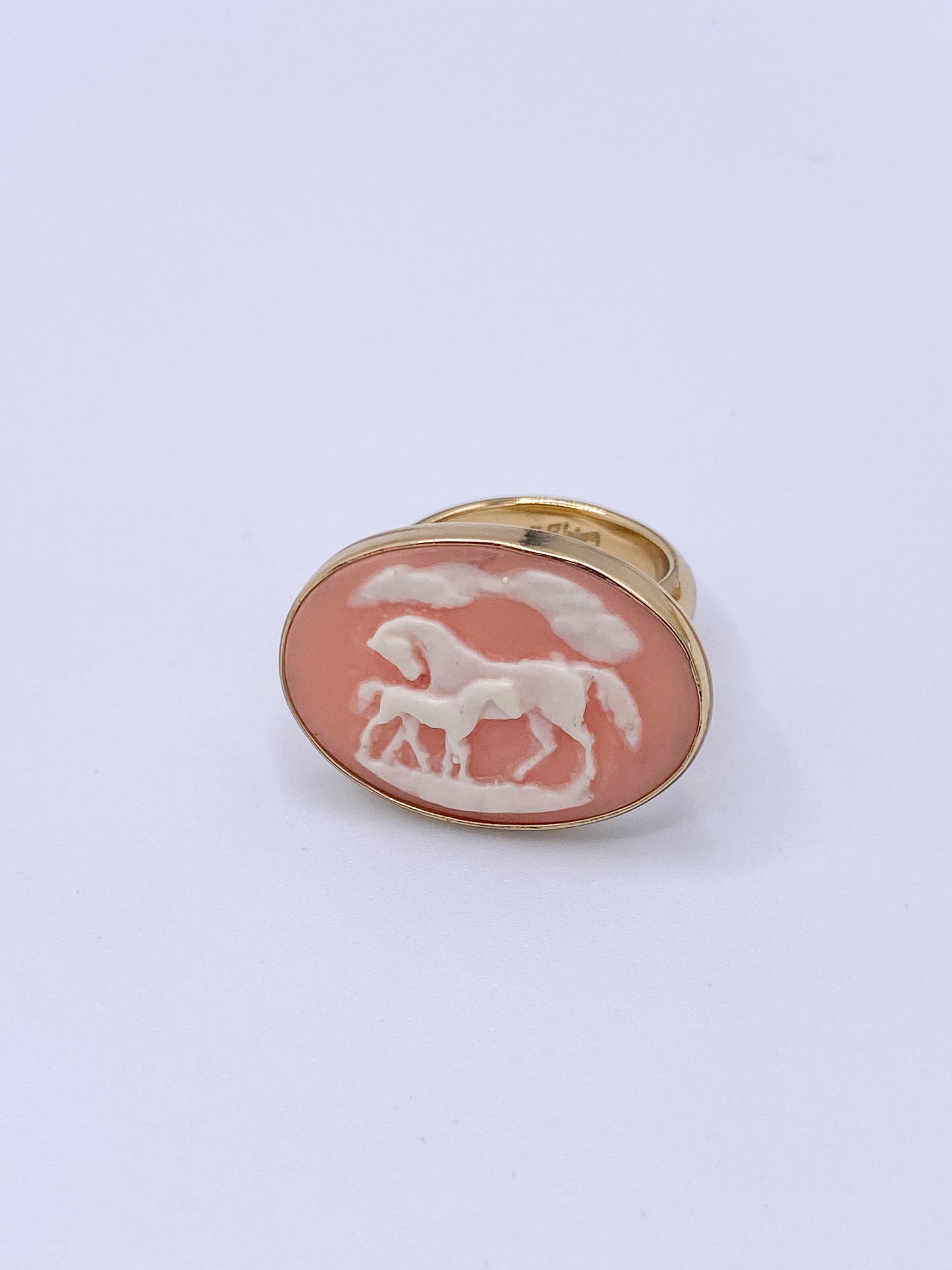 Mare and Child Mini Cameo Ring - Alchemia