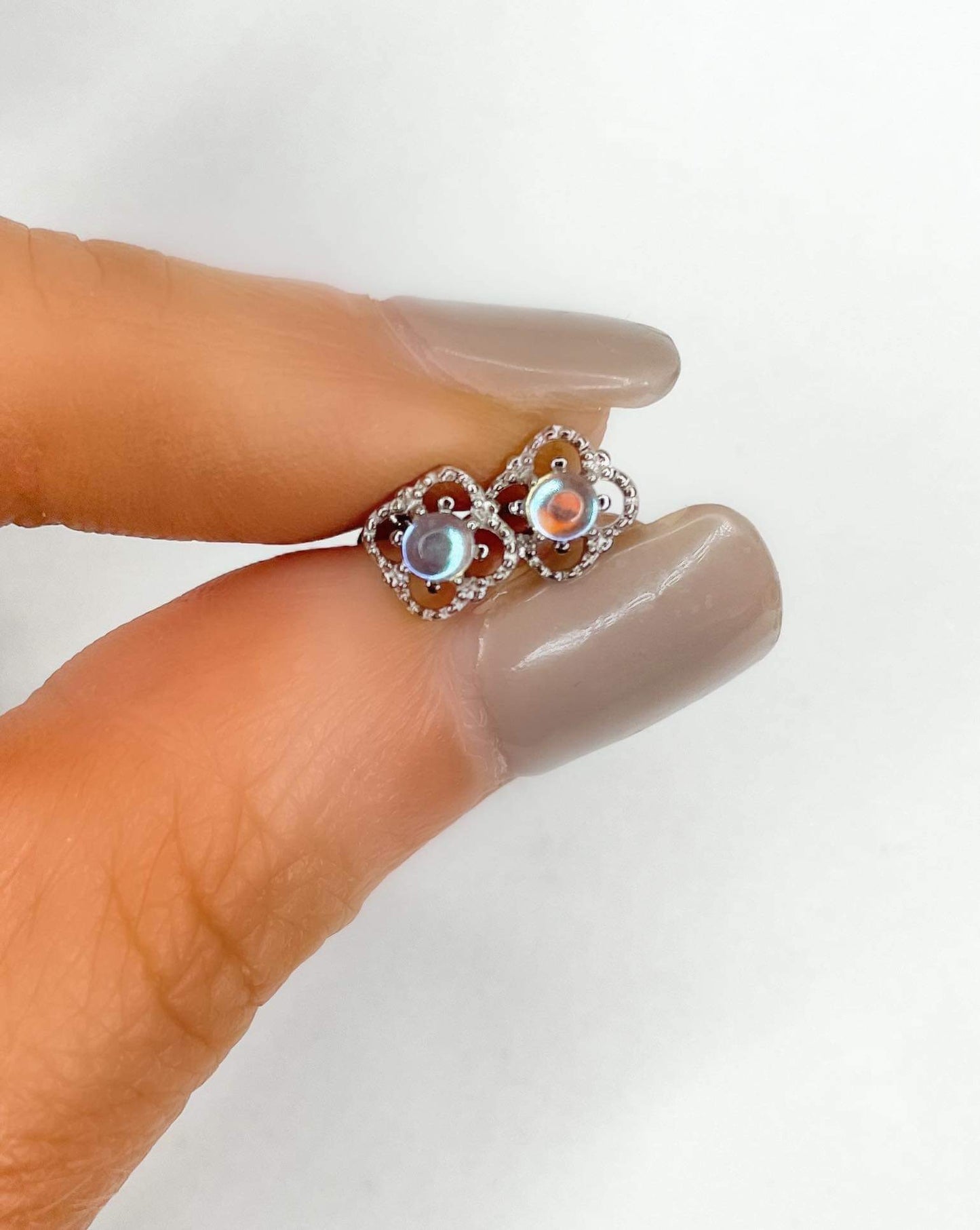 Dainty Filigree Luminite Studs-SSS