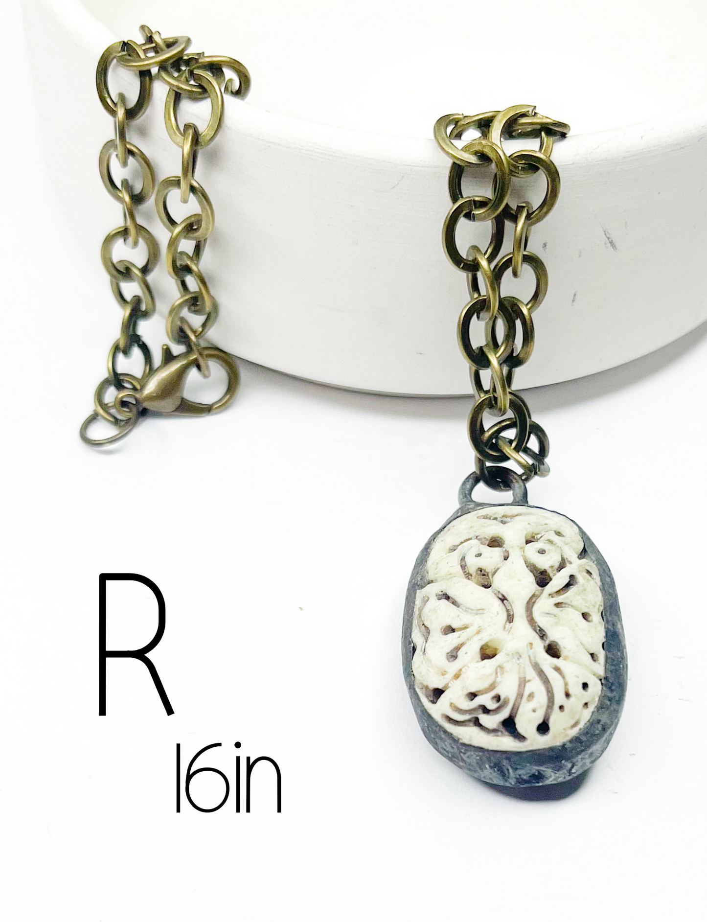 Stunning Round Of Grunge Necklace-Boho Grunge