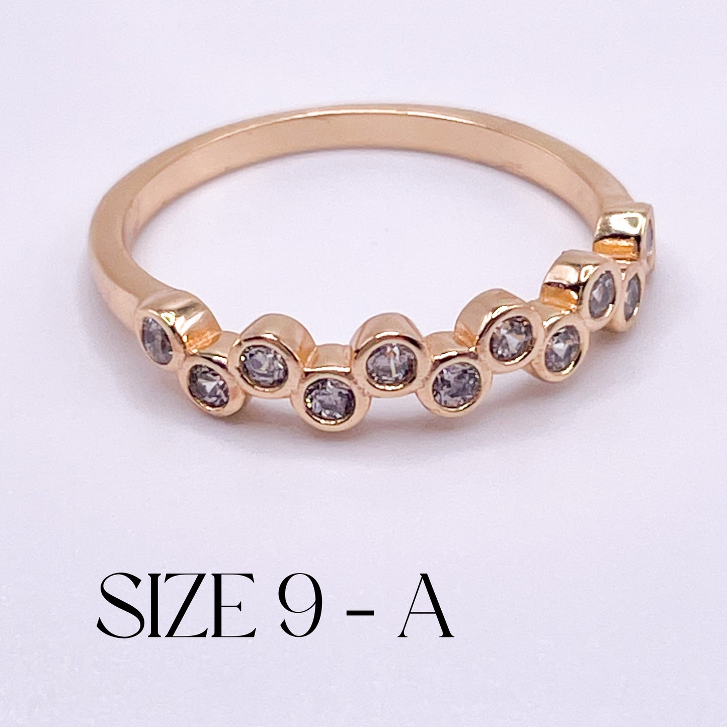 Random Dainty Sized Rings