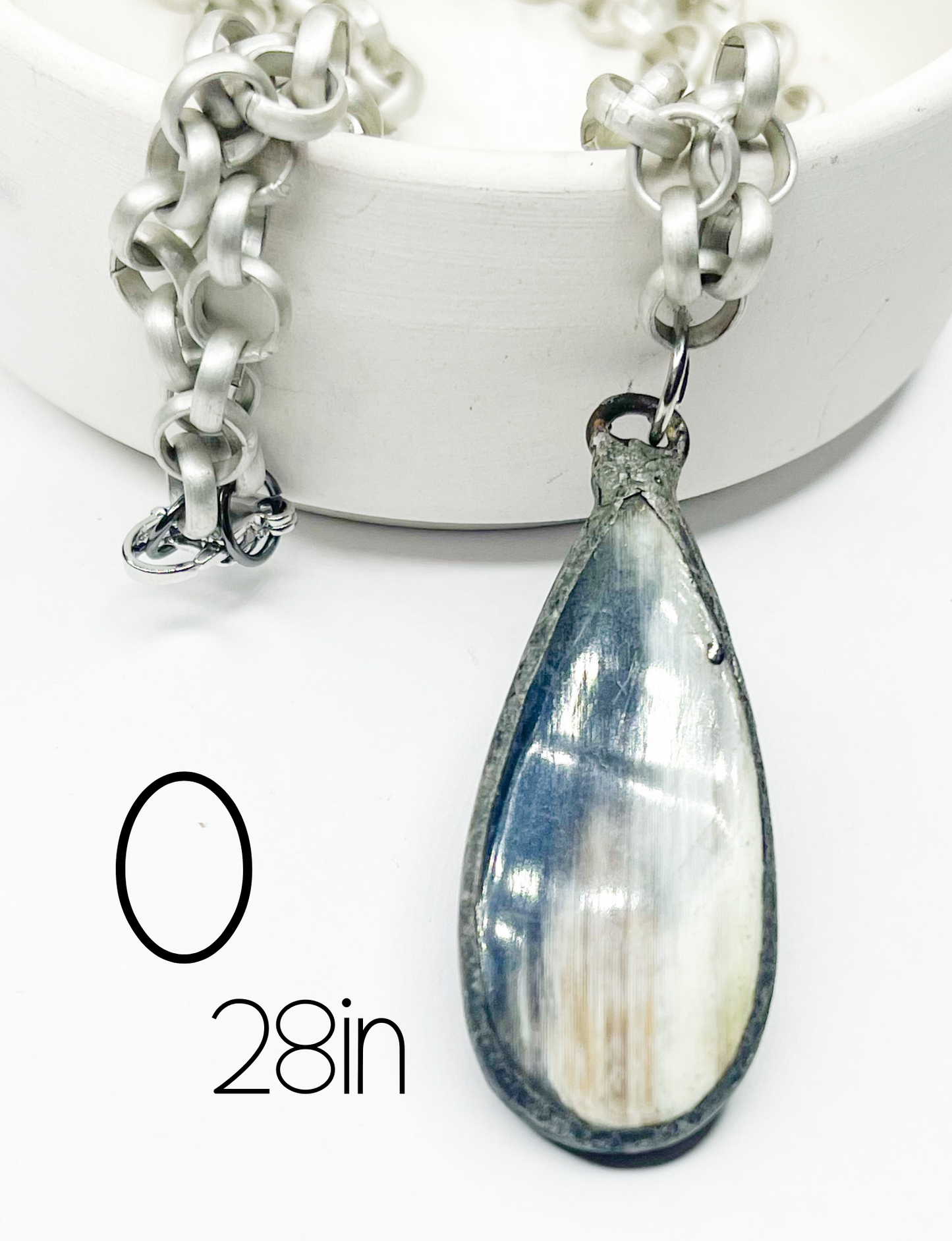Stunning Round Of Grunge Necklace-Boho Grunge