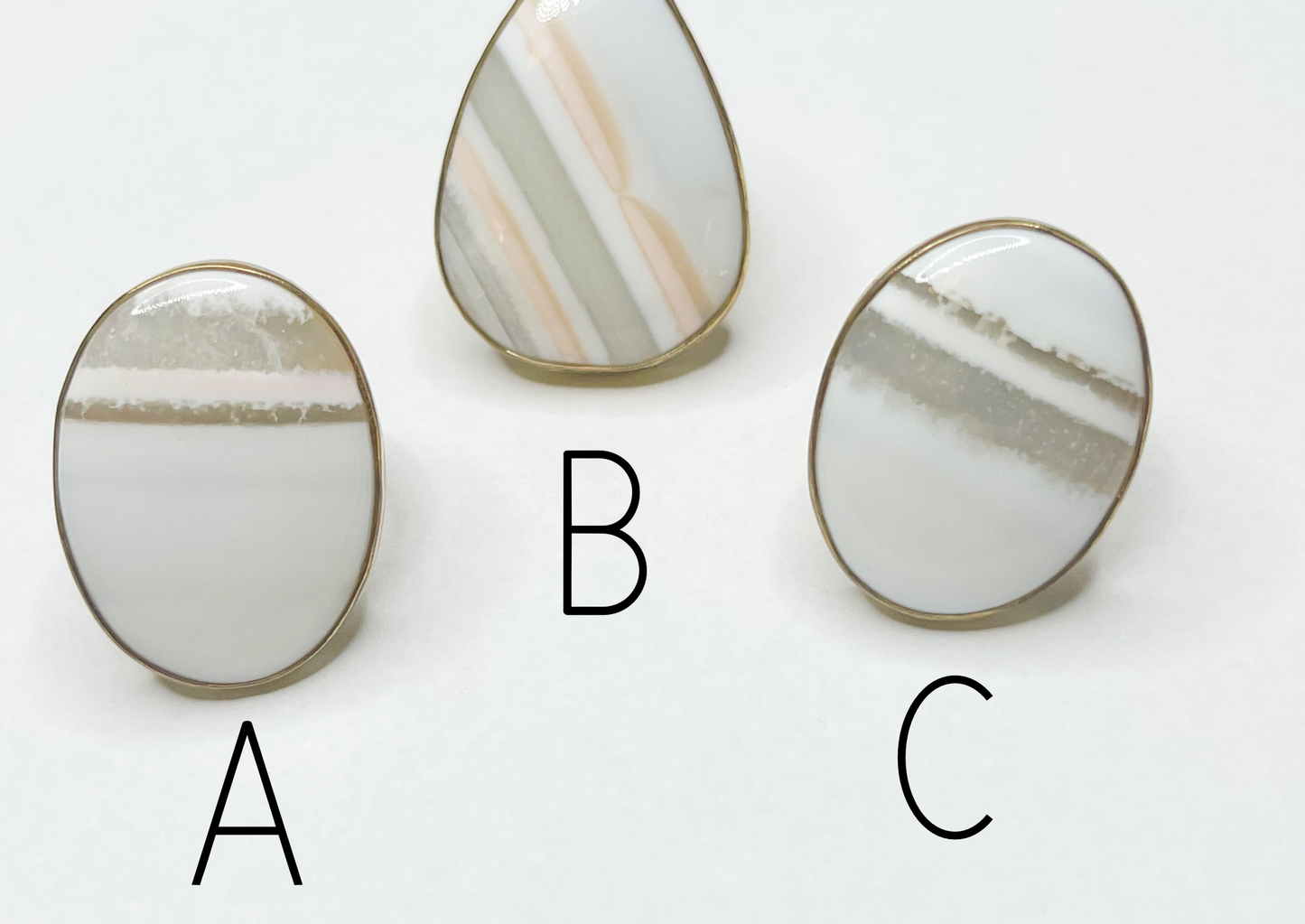 Peach Calcedony Ring Mix-Alchemia