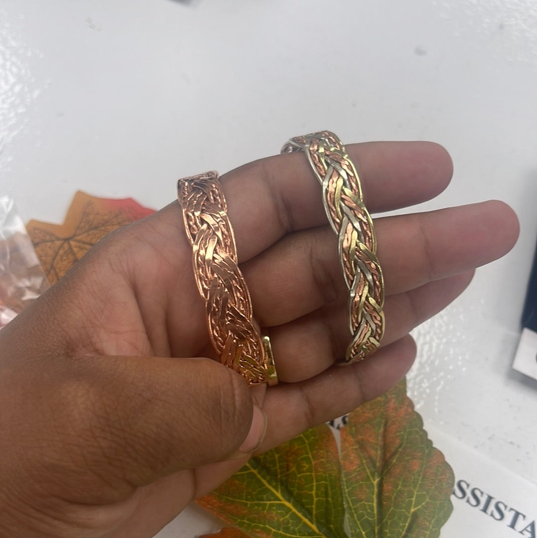 Tabith cuff