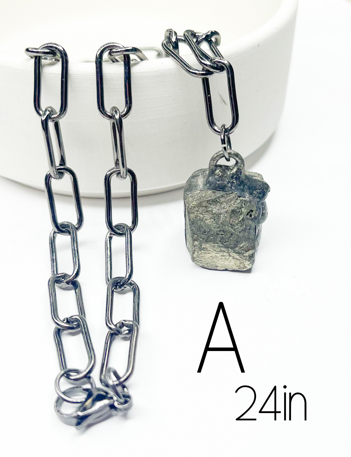 Stunning Round Of Grunge Necklace-Boho Grunge
