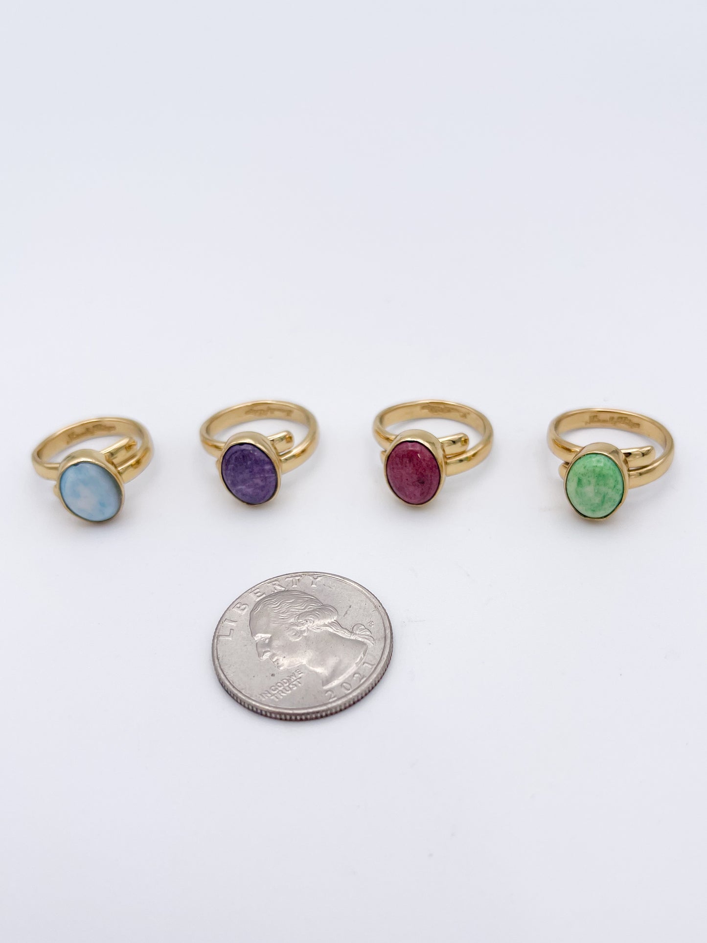 Dainty Oval Agate Adjustable Ring -Alchemia