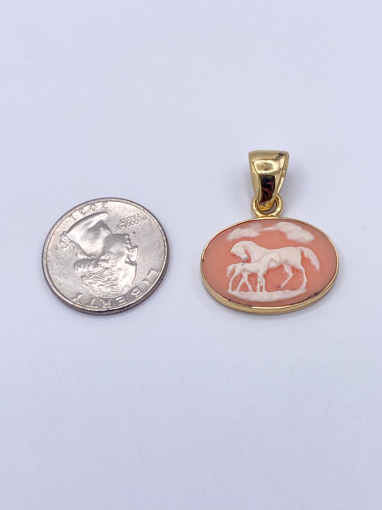 Mare and Child Mini Cameo Pendant - Alchemia
