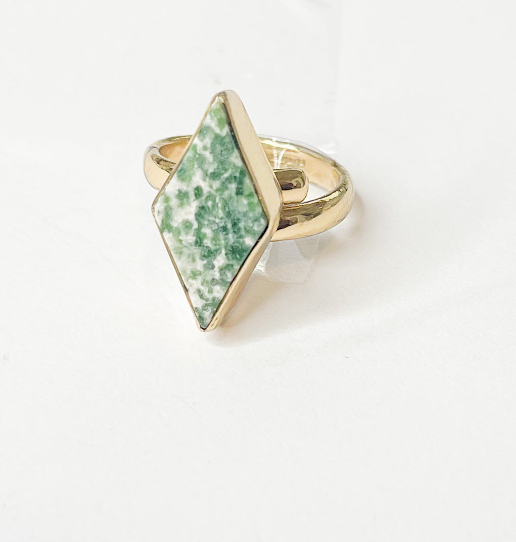 Tree Agate Dainty Diamond Cut Ring-Alchemia