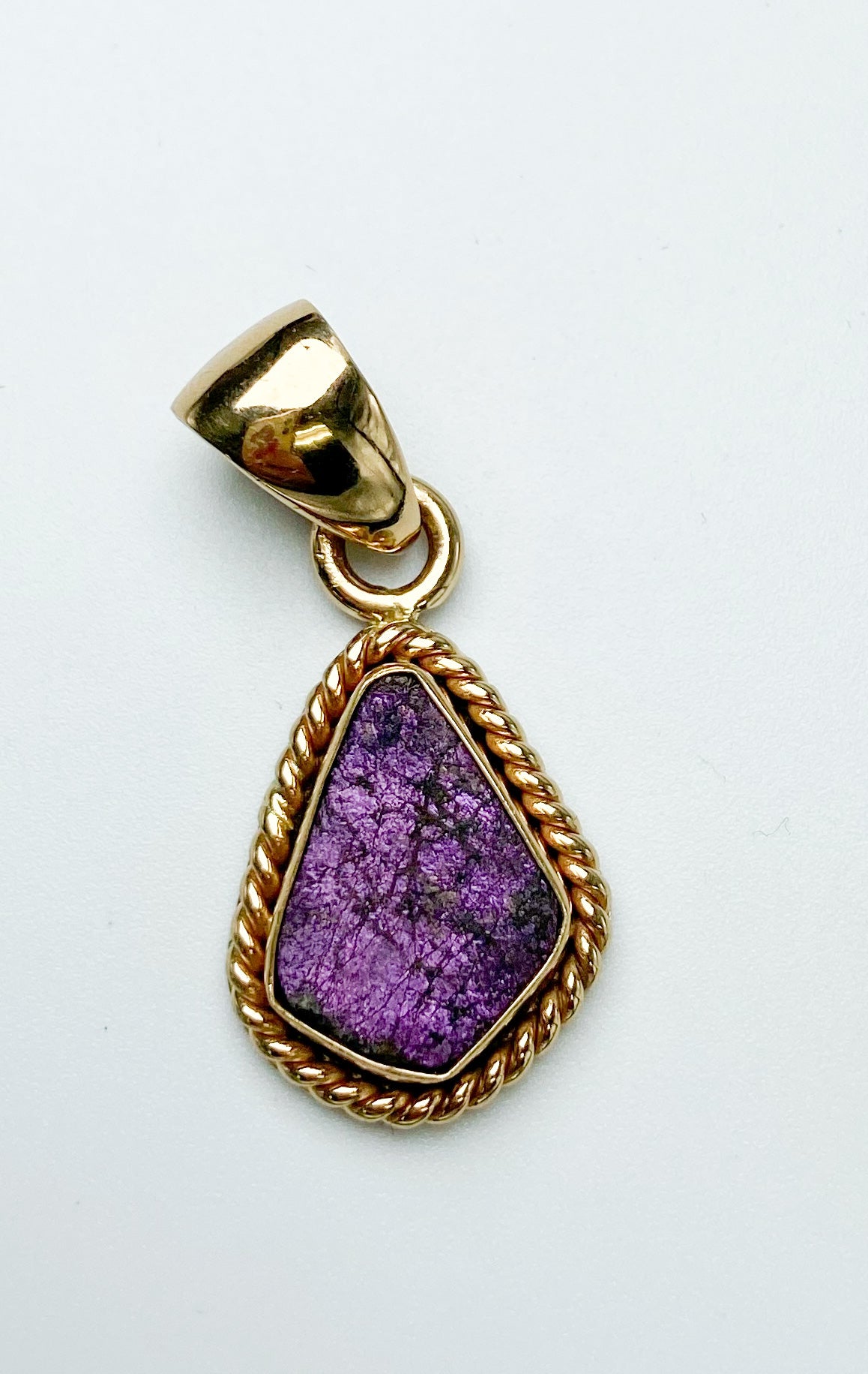 Dainty Purpurite Pendant-Alchemia