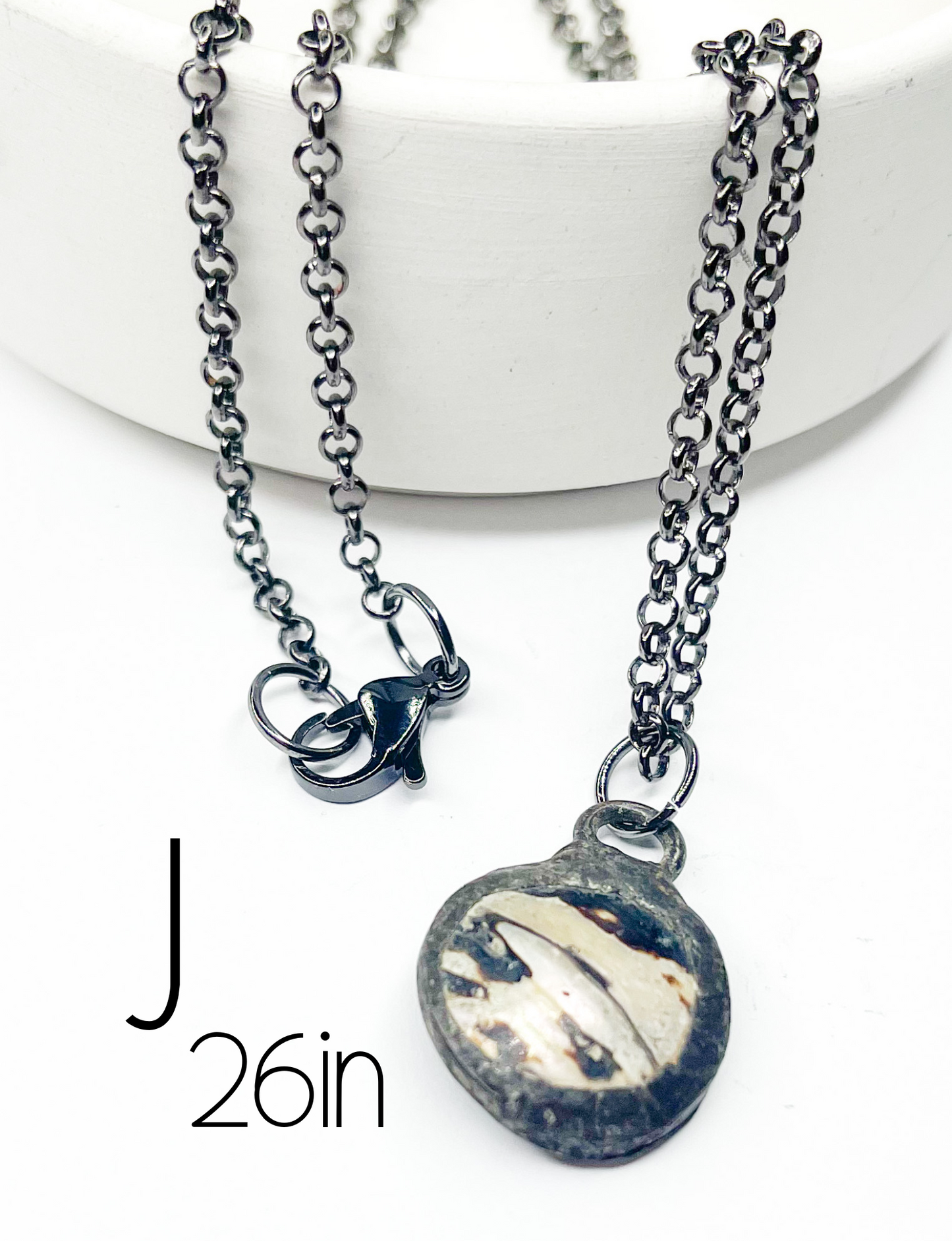 Stunning Round Of Grunge Necklace-Boho Grunge