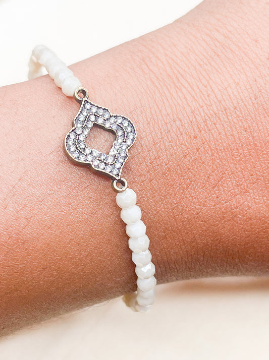 White Treated Crystal Stretch Bracelet - Dainty Grunge